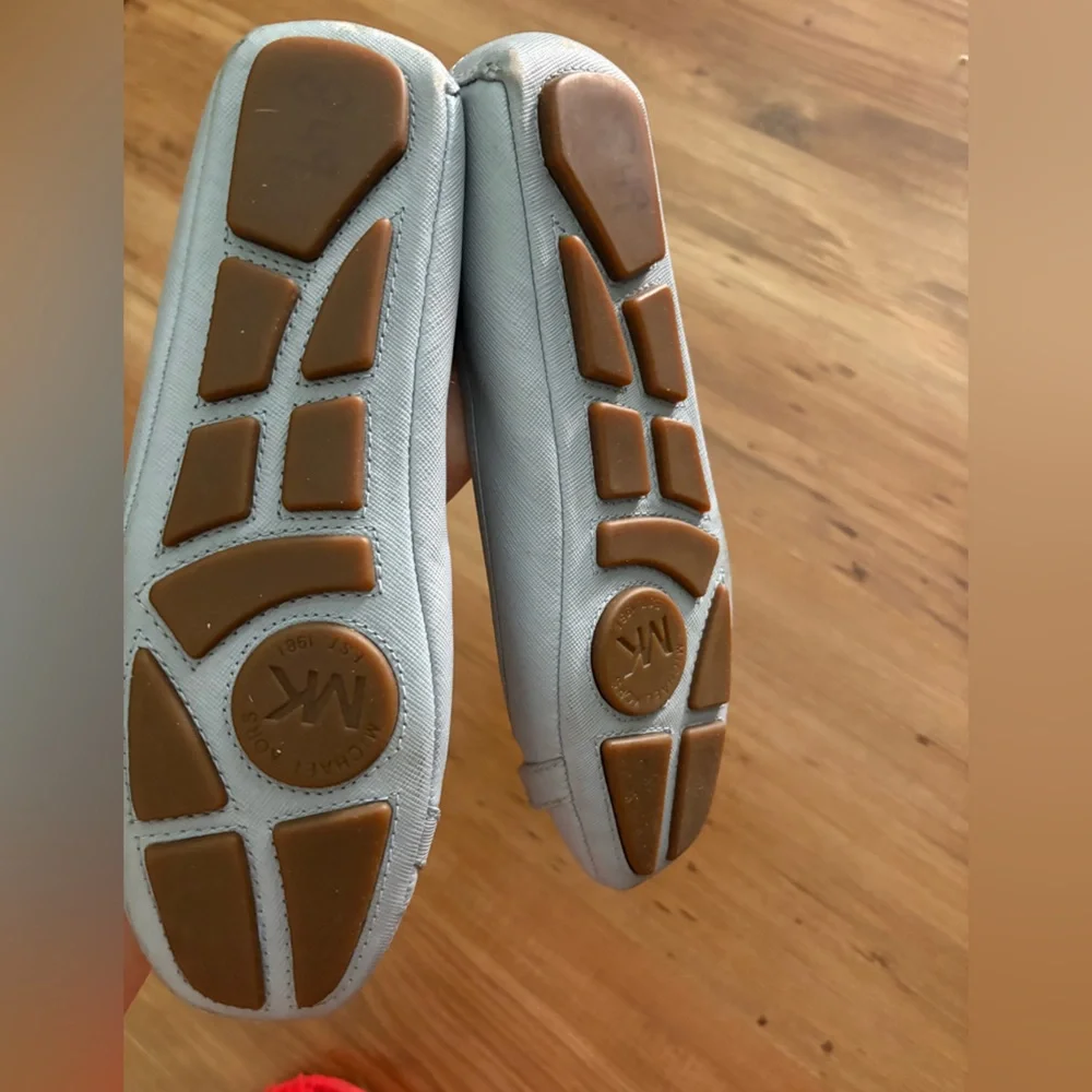 Michael Michael Kors Fulton moccasin Ballet Leather Flats Size 6.5 Powder Blue - Picture 3 of 3
